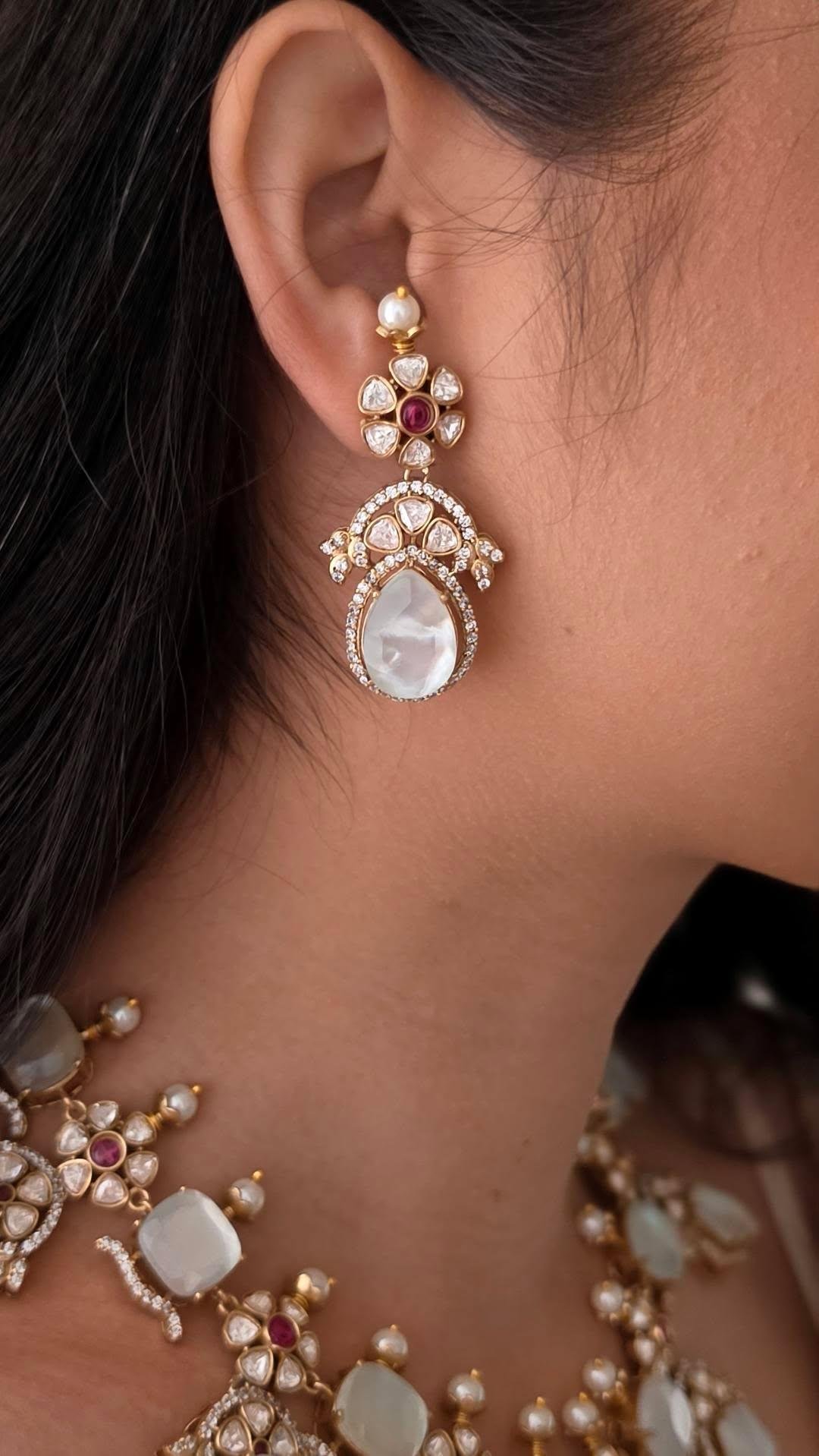 Sia quartz and polki necklace Thumbnail