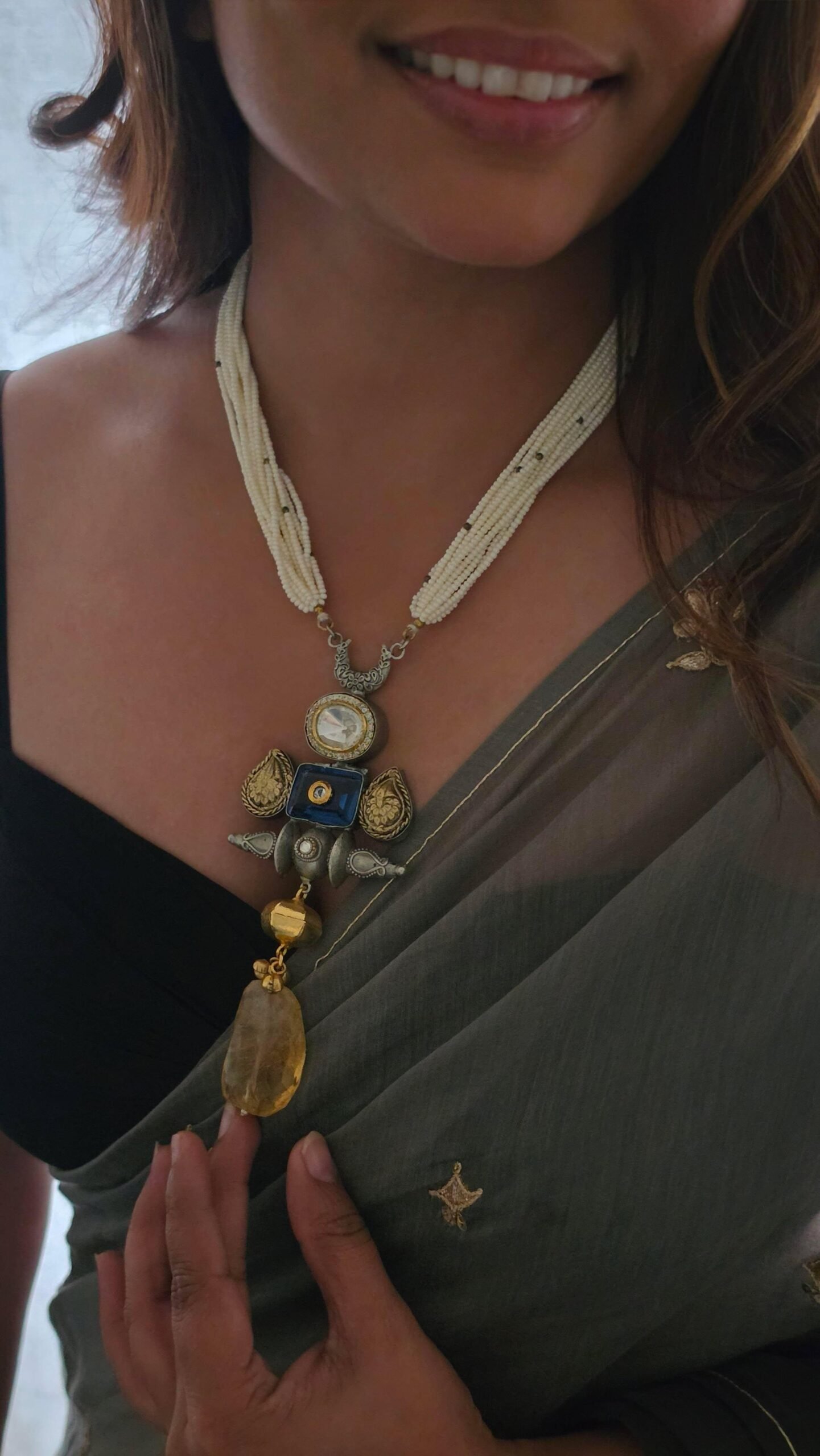 Nimrat handcrafted silver necklace Thumbnail