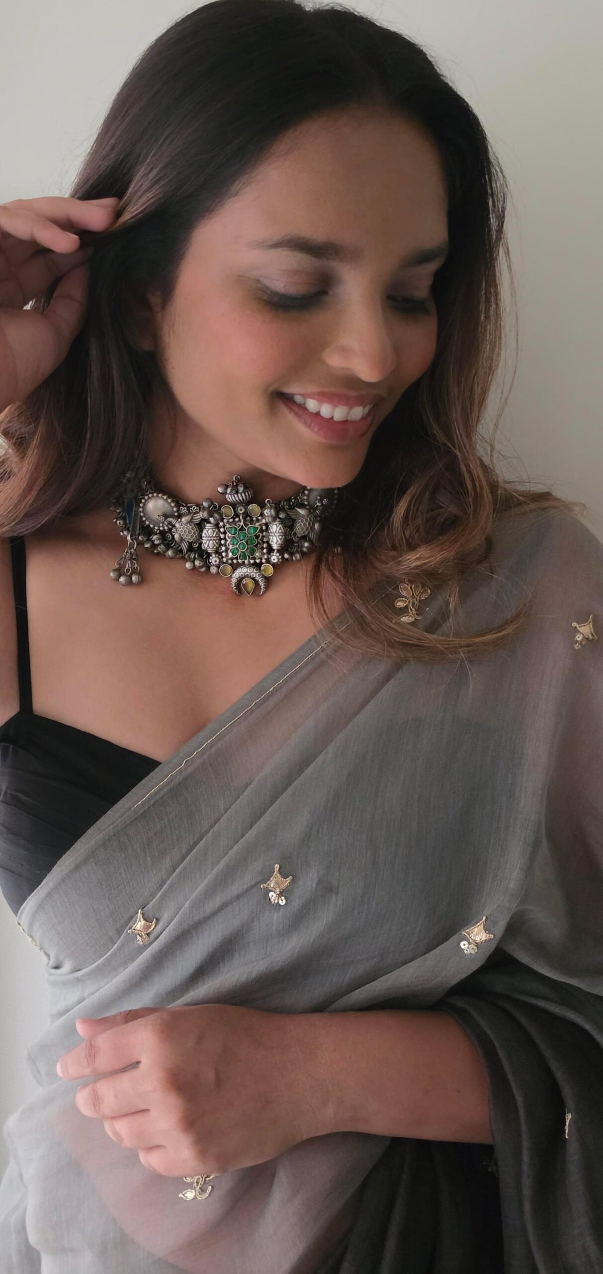 Yashika handcrafted silver necklace Thumbnail