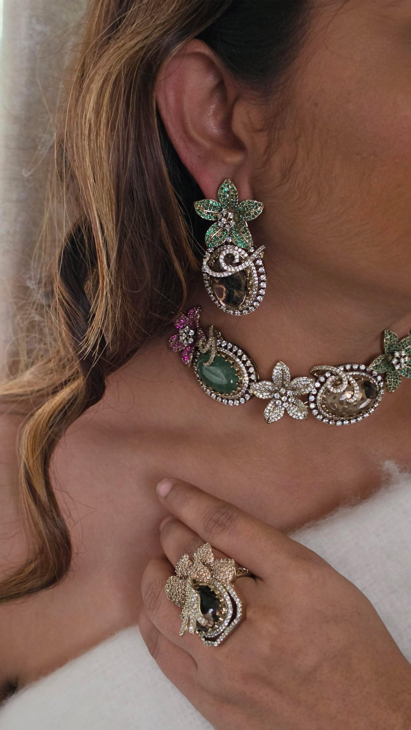 Florence semi-precious choker Thumbnail