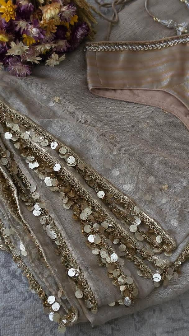 Eisha handloom saare Thumbnail