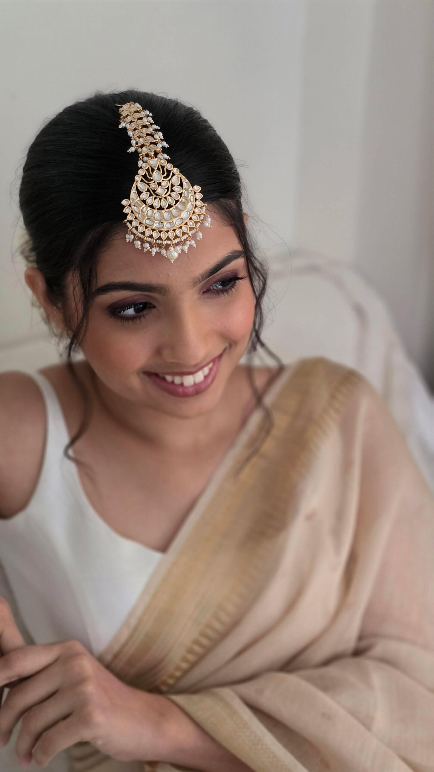 Eshwari polki & pearl Mangtika Thumbnail