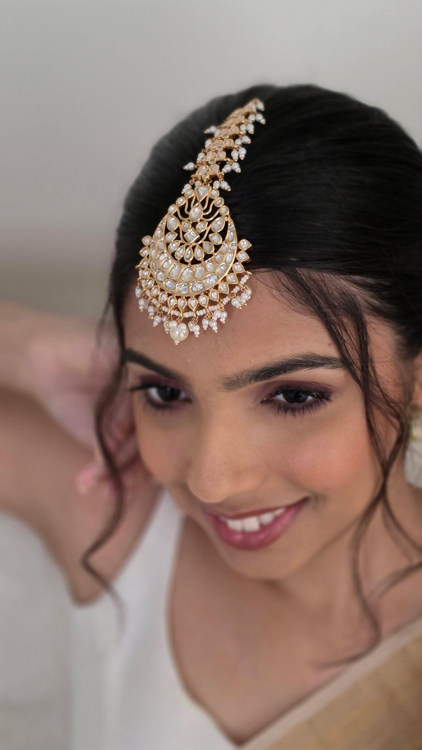 Eshwari polki & pearl Mangtika Thumbnail