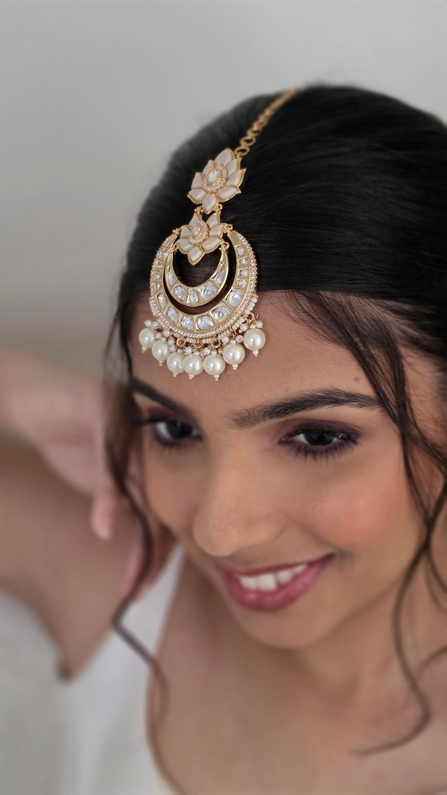 Gayatri polki & pearl Mangtika Thumbnail