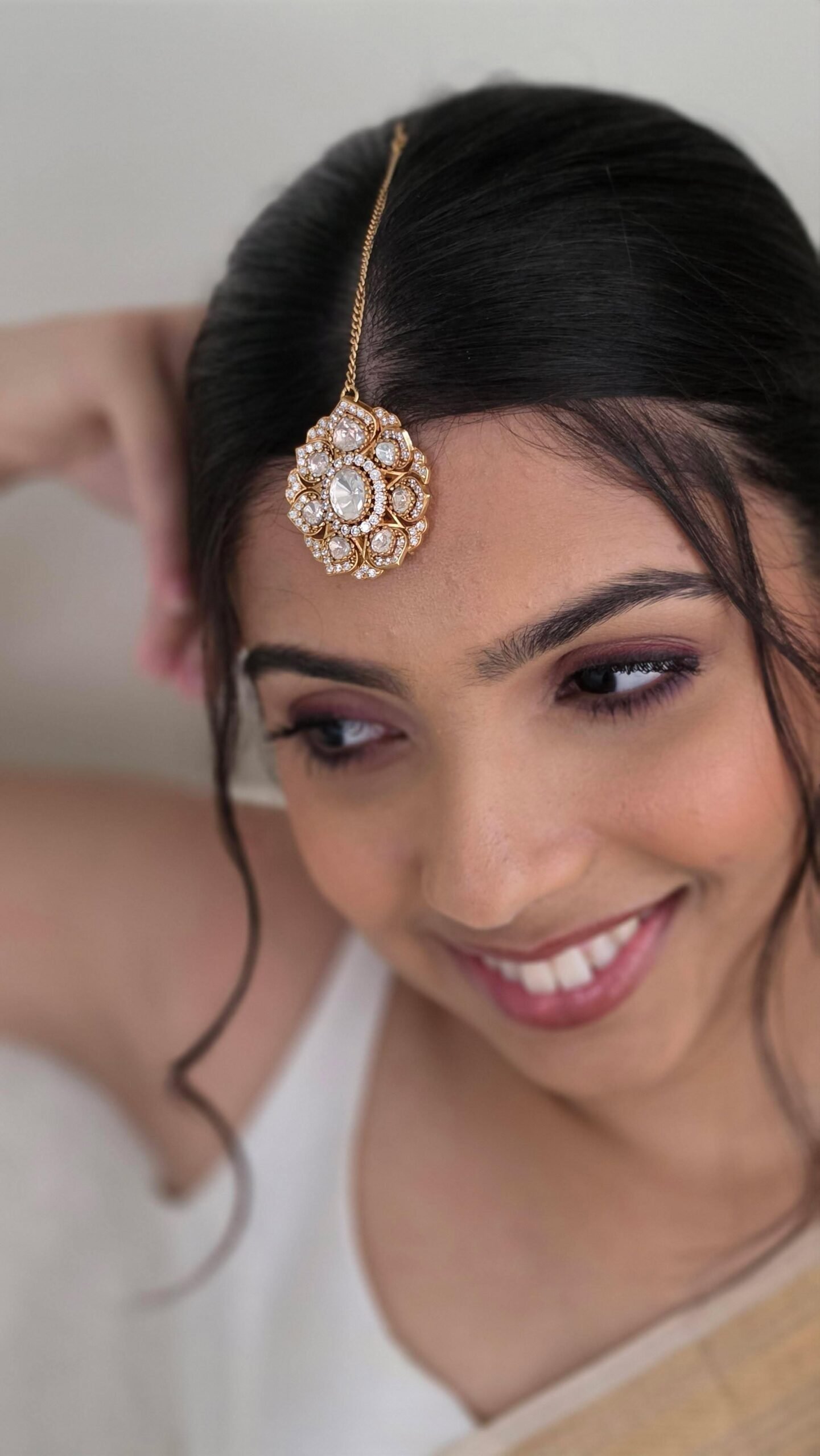 Ishaana polki Mangtika Thumbnail