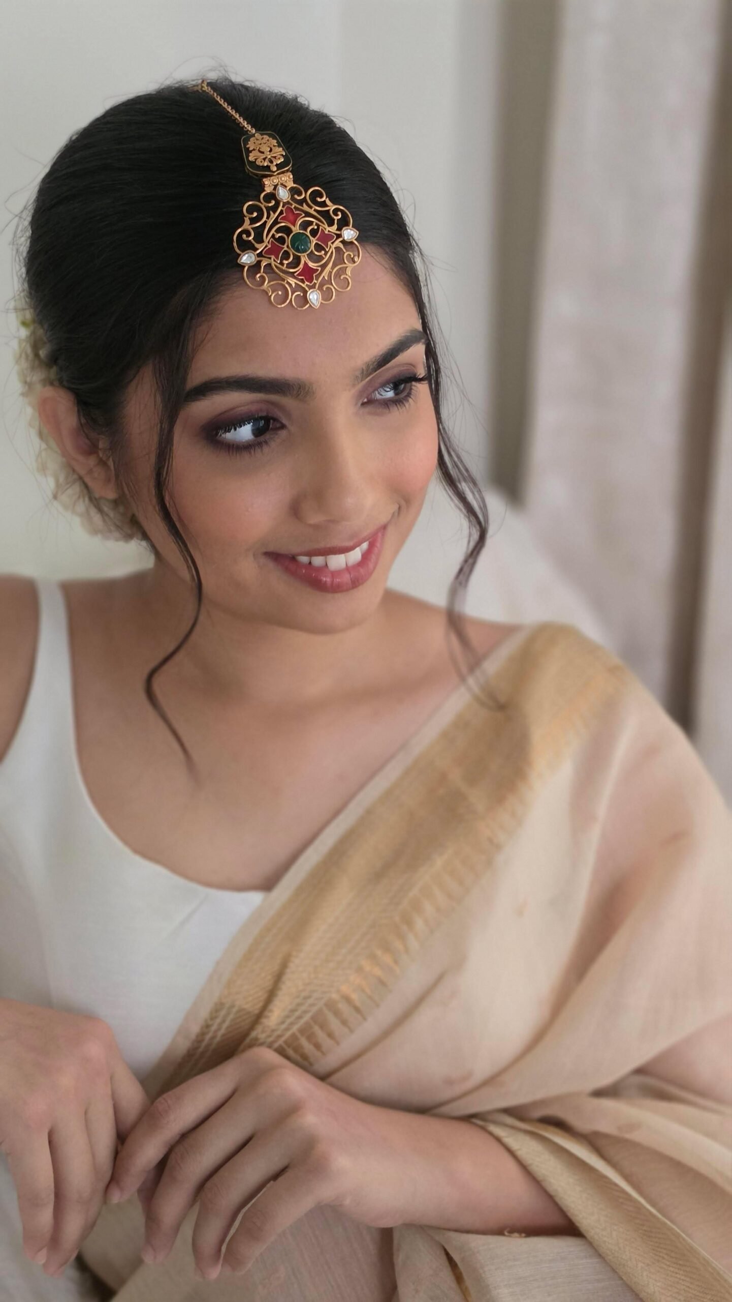 Amiara handcrafted Mangtika Thumbnail