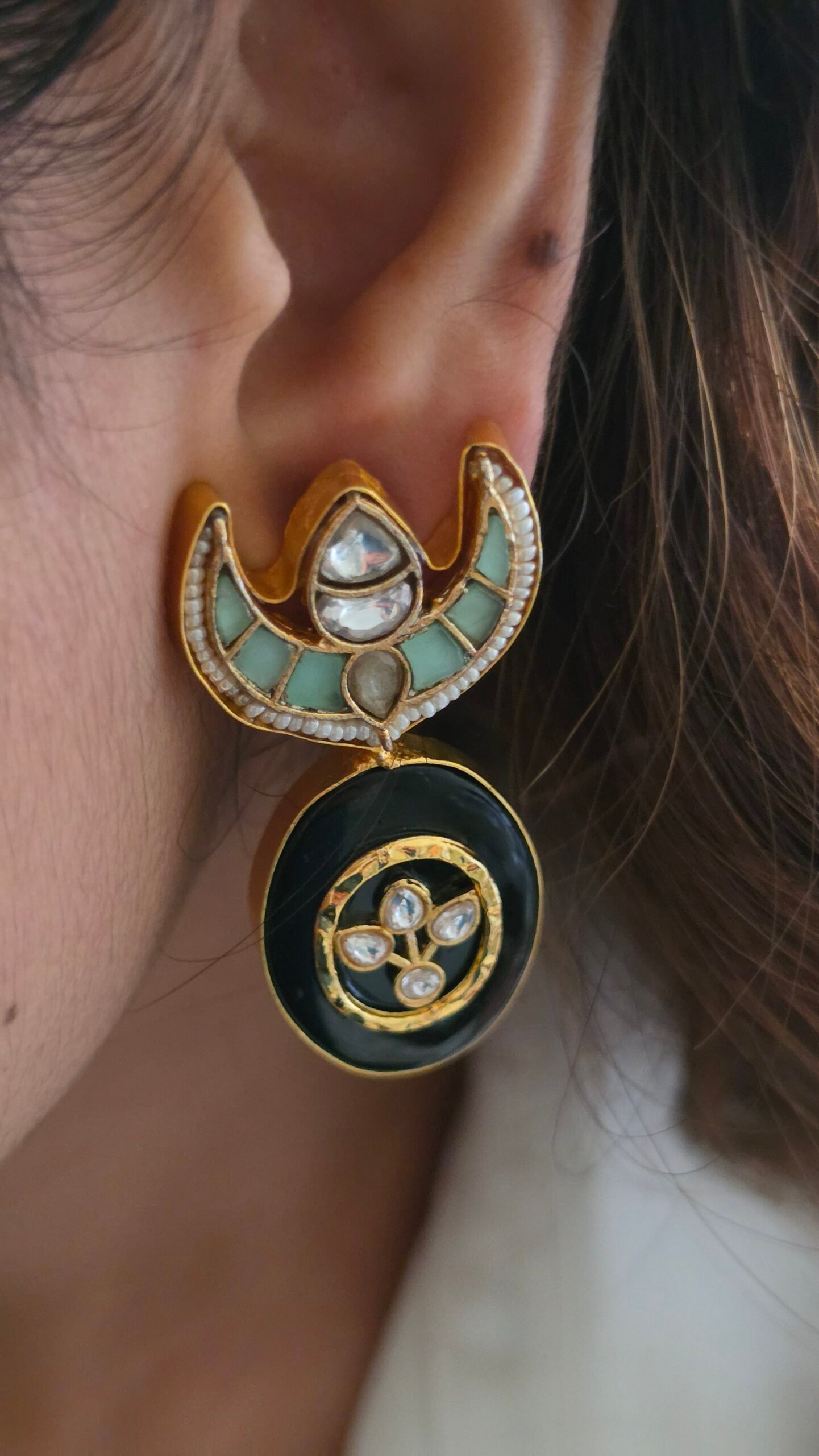 Diya semi-precious stone Earrings Thumbnail