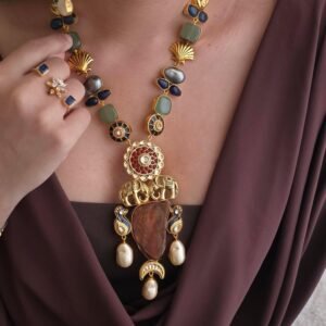 Daisy semi-precious stone long necklace