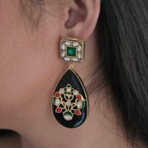 Ria Earrings