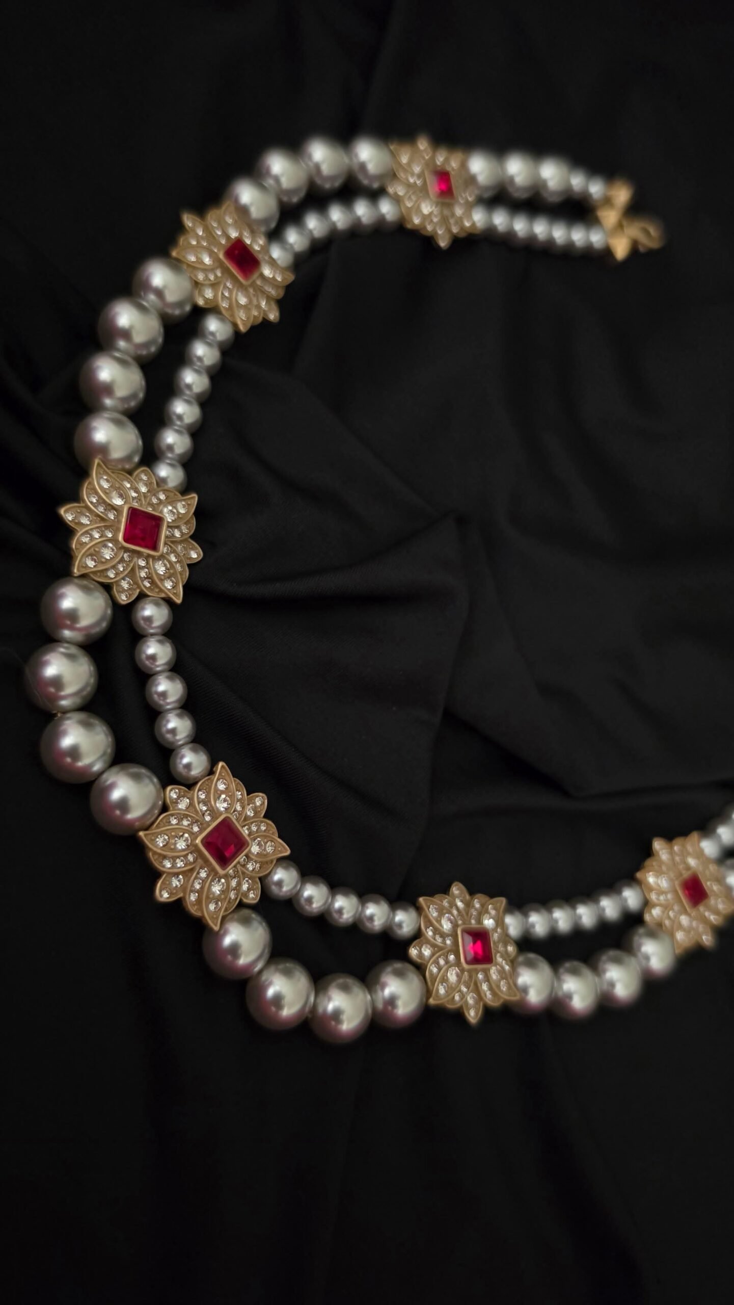 Veyra Pearl Necklace with Earrings  Thumbnail