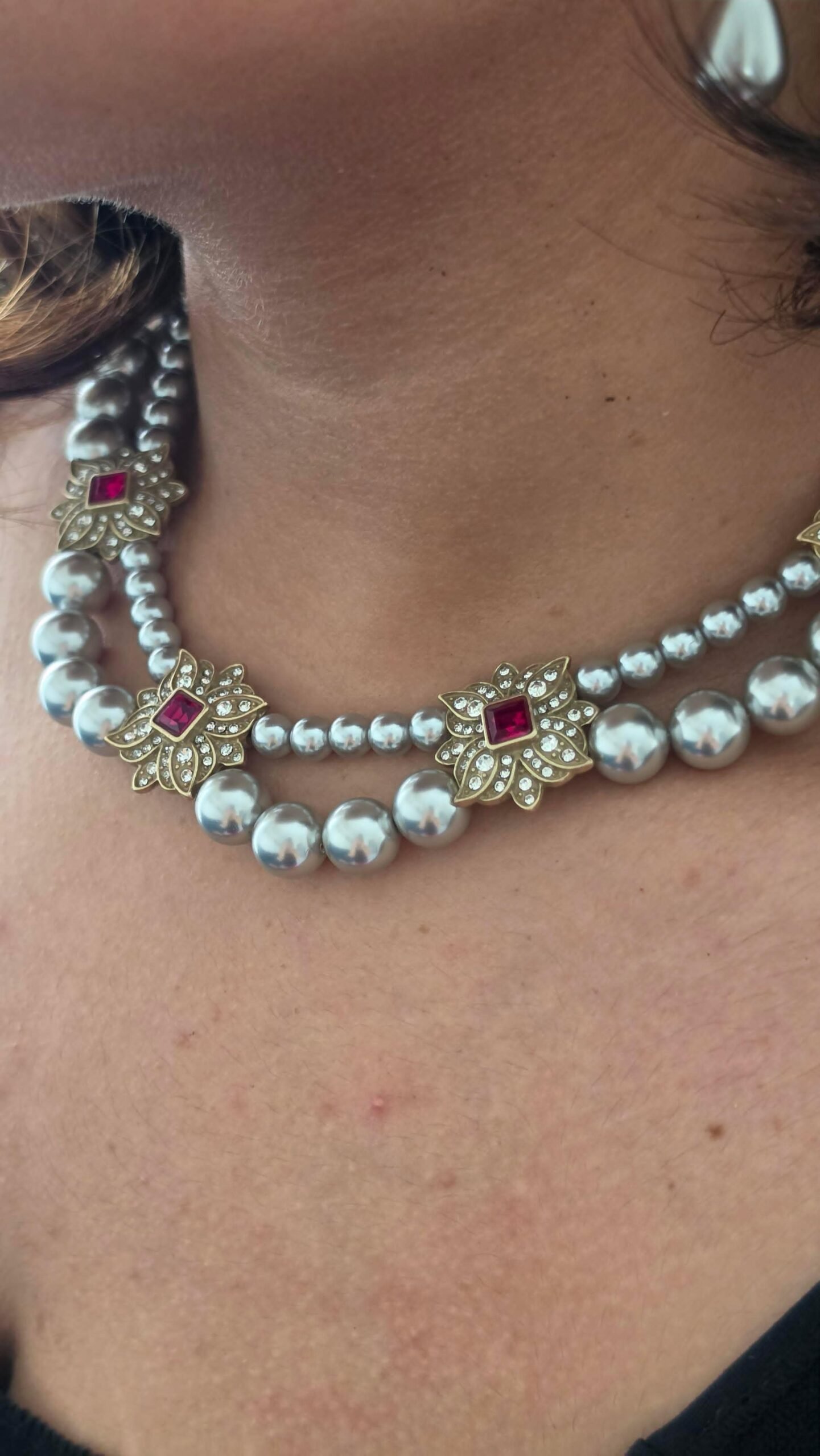 Veyra Pearl Necklace with Earrings  Thumbnail