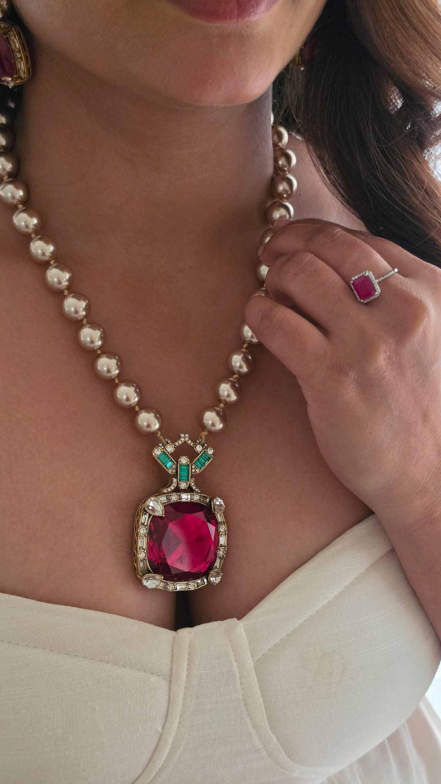 Rajavi Semi-precious Quartz Necklace