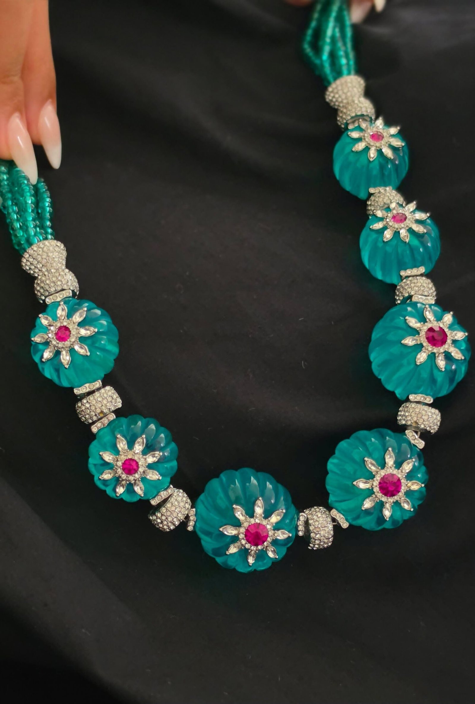 Nisha semi precious stones necklace Thumbnail