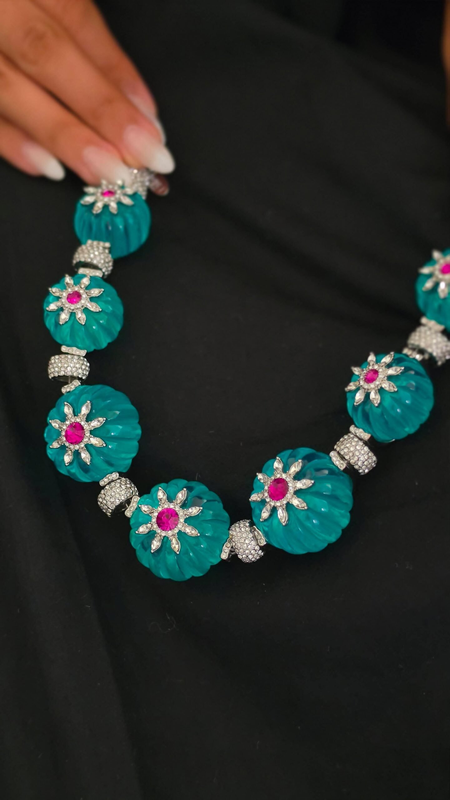 Nisha semi precious stones necklace Thumbnail