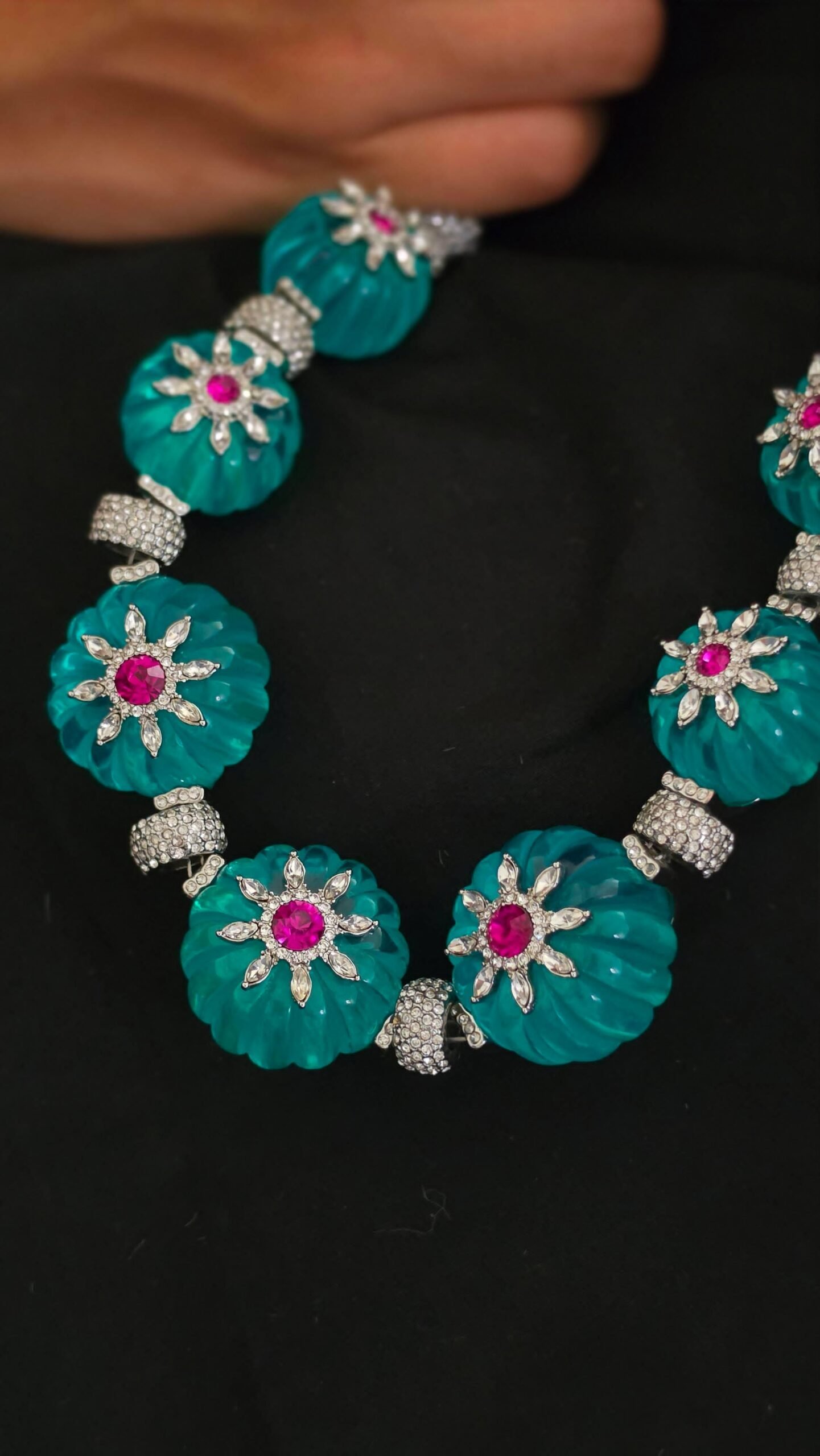 Nisha semi precious stones necklace Thumbnail