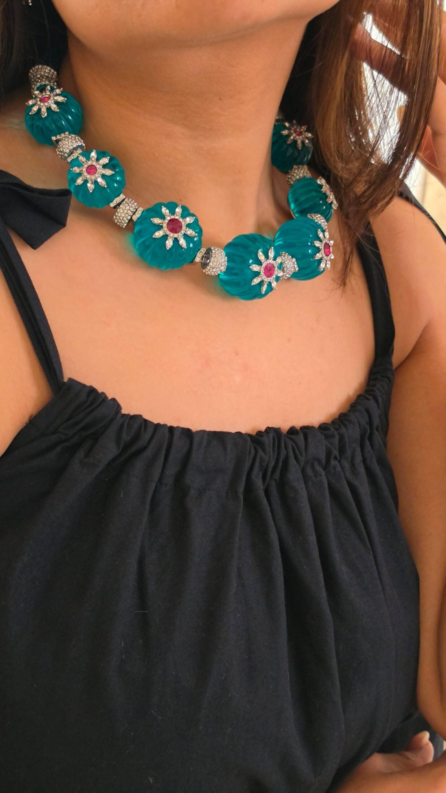 Nisha semi precious stones necklace Thumbnail